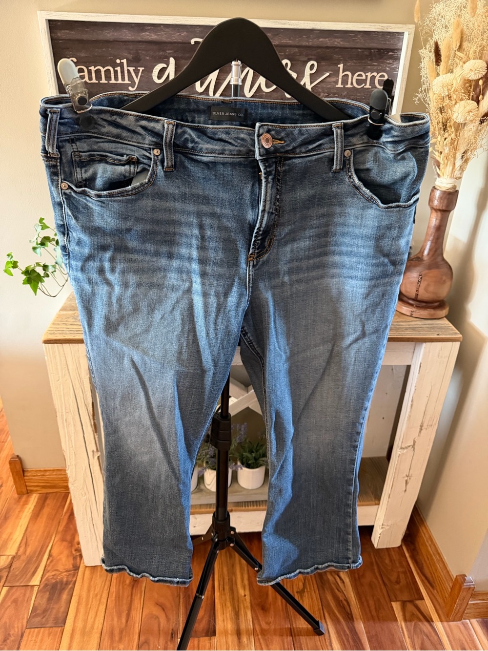 Silver Suki Kick Flare Jeans Women's Boot Cut - Medium Blue Wash
